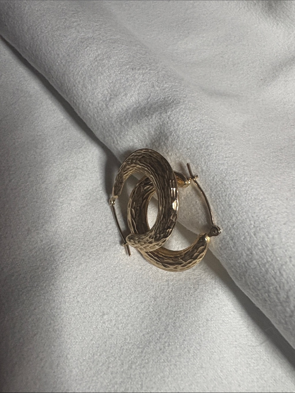 Vintage 14K Gold texture hoop earrings with braided design.